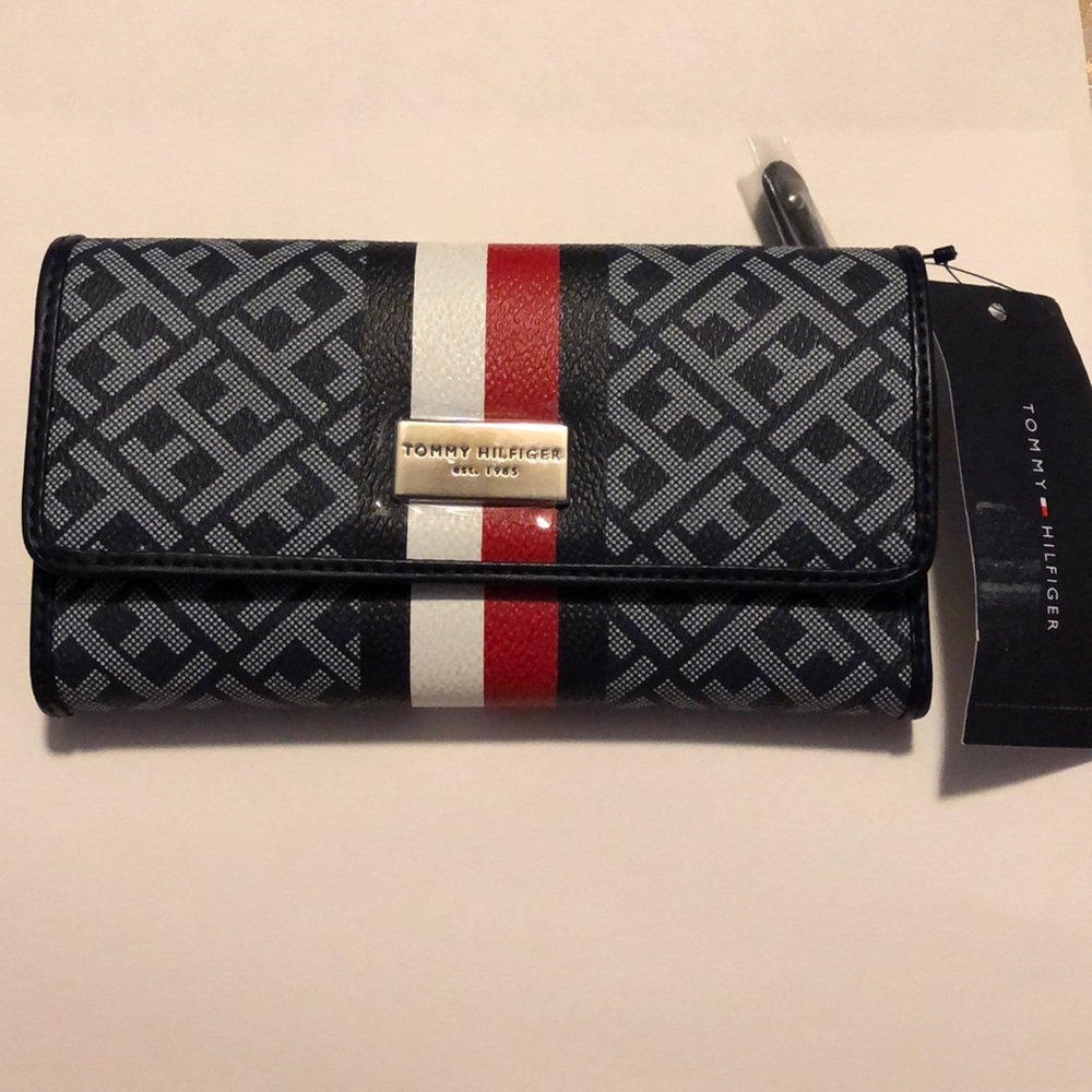 Tommy Hilfiger Wallet